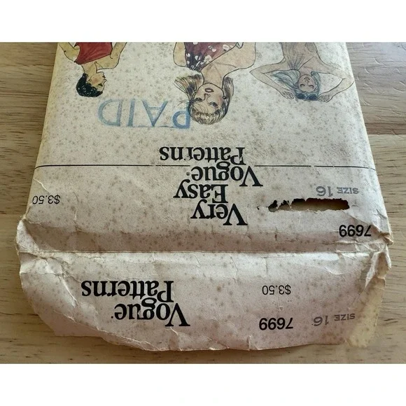 VTG '70s Very Easy Vogue Patterns #7699 Tunic‎ Mid-Knee or Long Dress Size 16 UC - Picture 4 of 5